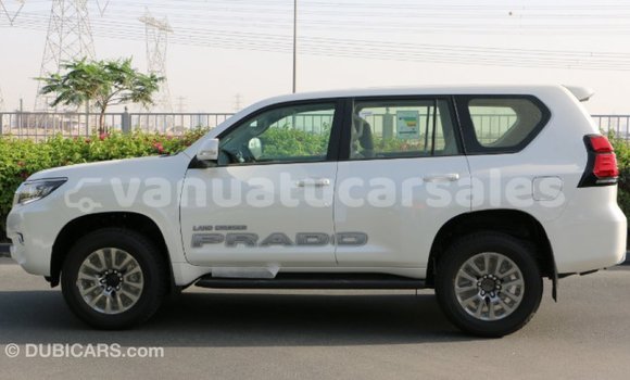 Acheter Import Voiture Toyota Prado Blanc à Import - Dubai, Malampa Acheter Import Voiture Toyota Prado Blanc à Import - Dubai, Malampa