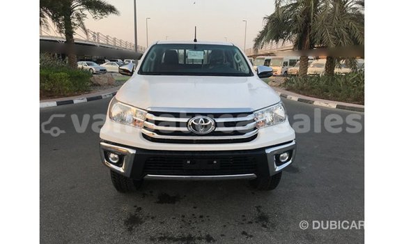 Acheter Import Voiture Toyota Hilux Blanc à Import - Dubai, Malampa Acheter Import Voiture Toyota Hilux Blanc à Import - Dubai, Malampa