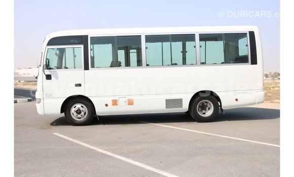 Buy Import Nissan 350Z White Car in Import - Dubai in Malampa Buy Import Nissan 350Z White Car in Import - Dubai in Malampa