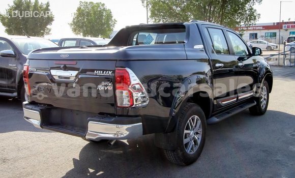 Acheter Import Voiture Toyota Hilux Noir à Import - Dubai, Malampa Acheter Import Voiture Toyota Hilux Noir à Import - Dubai, Malampa