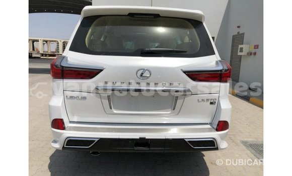 Acheter Import Voiture Lexus LX Blanc à Import - Dubai, Malampa Acheter Import Voiture Lexus LX Blanc à Import - Dubai, Malampa