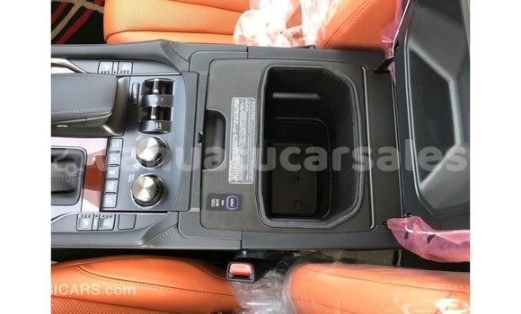 Acheter Import Voiture Lexus LX Blanc à Import - Dubai, Malampa Acheter Import Voiture Lexus LX Blanc à Import - Dubai, Malampa