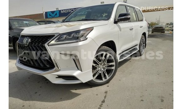 Acheter Import Voiture Lexus LX Blanc à Import - Dubai, Malampa Acheter Import Voiture Lexus LX Blanc à Import - Dubai, Malampa