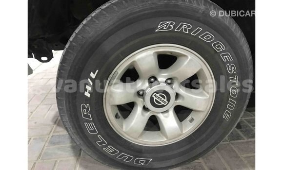 Acheter Import Voiture Nissan Patrol Blanc à Import - Dubai, Malampa