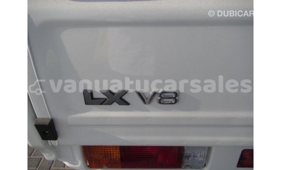 Acheter Import Voiture Toyota Land Cruiser Blanc à Import - Dubai, Malampa Acheter Import Voiture Toyota Land Cruiser Blanc à Import - Dubai, Malampa