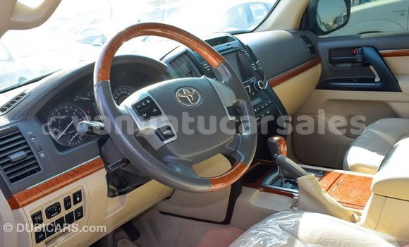 Acheter Import Voiture Toyota Land Cruiser Autre à Import - Dubai, Malampa Acheter Import Voiture Toyota Land Cruiser Autre à Import - Dubai, Malampa