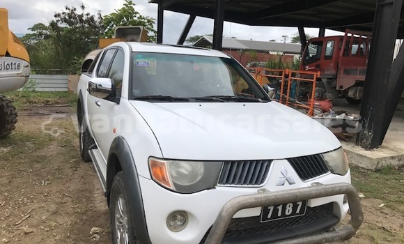 Acheter Occasion Voiture Mitsubishi Sportero Autre à Lakatoro, Malampa