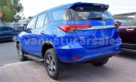 Acheter Import Voiture Toyota Fortuner Bleu à Import - Dubai, Malampa Acheter Import Voiture Toyota Fortuner Bleu à Import - Dubai, Malampa