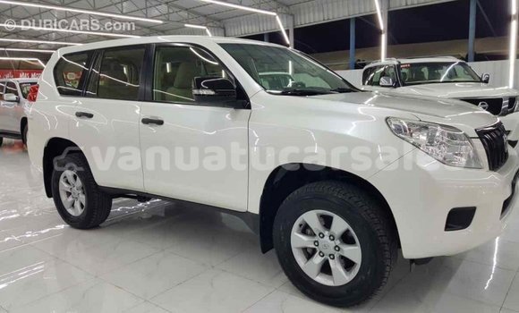 Acheter Import Voiture Toyota Prado Blanc à Import - Dubai, Malampa Acheter Import Voiture Toyota Prado Blanc à Import - Dubai, Malampa