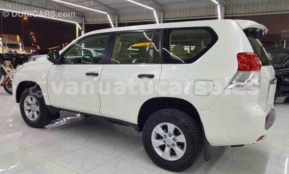 Acheter Import Voiture Toyota Prado Blanc à Import - Dubai, Malampa Acheter Import Voiture Toyota Prado Blanc à Import - Dubai, Malampa