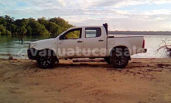 Acheter Occasion Voiture Toyota Hilux Autre à Luganville, Sanma