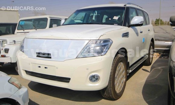 Acheter Import Voiture Nissan Patrol Blanc à Import - Dubai, Malampa Acheter Import Voiture Nissan Patrol Blanc à Import - Dubai, Malampa