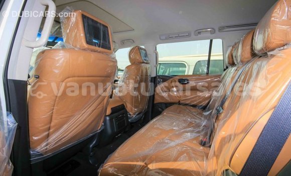 Acheter Import Voiture Nissan Patrol Blanc à Import - Dubai, Malampa Acheter Import Voiture Nissan Patrol Blanc à Import - Dubai, Malampa