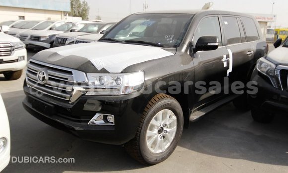 Acheter Import Voiture Toyota Land Cruiser Noir à Import - Dubai, Malampa Acheter Import Voiture Toyota Land Cruiser Noir à Import - Dubai, Malampa