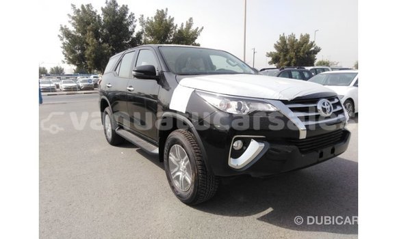 Acheter Import Voiture Toyota Fortuner Noir à Import - Dubai, Malampa Acheter Import Voiture Toyota Fortuner Noir à Import - Dubai, Malampa