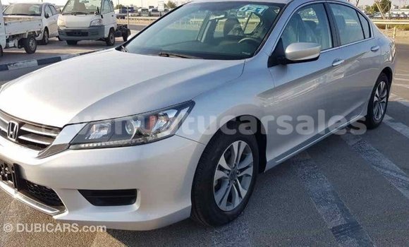 Acheter Import Voiture Honda Accord Autre à Import - Dubai, Malampa Acheter Import Voiture Honda Accord Autre à Import - Dubai, Malampa