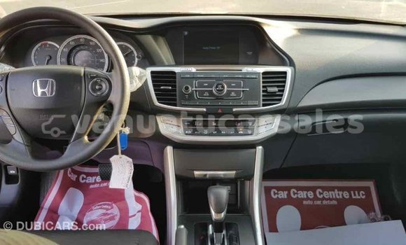 Acheter Import Voiture Honda Accord Autre à Import - Dubai, Malampa Acheter Import Voiture Honda Accord Autre à Import - Dubai, Malampa
