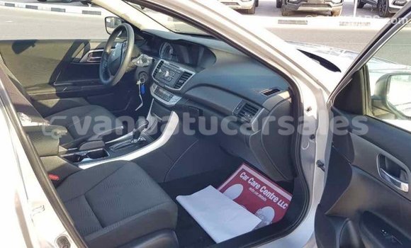 Acheter Import Voiture Honda Accord Autre à Import - Dubai, Malampa Acheter Import Voiture Honda Accord Autre à Import - Dubai, Malampa