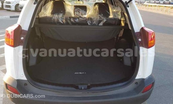 Acheter Import Voiture Toyota RAV4 Blanc à Import - Dubai, Malampa Acheter Import Voiture Toyota RAV4 Blanc à Import - Dubai, Malampa