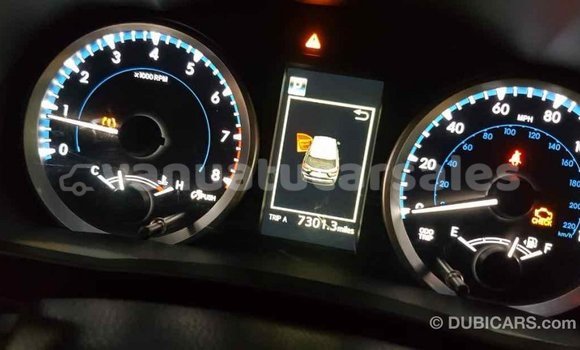 Acheter Import Voiture Toyota Highlander Blanc à Import - Dubai, Malampa Acheter Import Voiture Toyota Highlander Blanc à Import - Dubai, Malampa