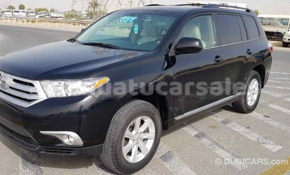 Acheter Import Voiture Toyota Highlander Noir à Import - Dubai, Malampa Acheter Import Voiture Toyota Highlander Noir à Import - Dubai, Malampa