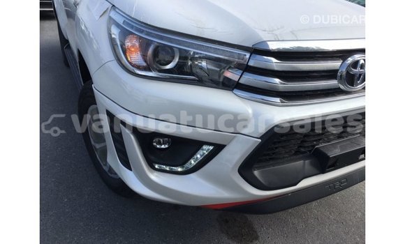 Buy Import Toyota Hilux White Car in Import - Dubai in Malampa Buy Import Toyota Hilux White Car in Import - Dubai in Malampa