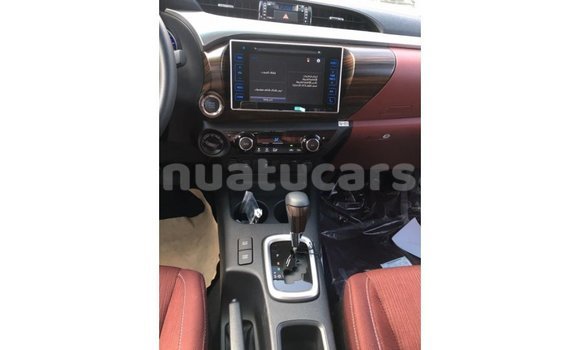 Buy Import Toyota Hilux White Car in Import - Dubai in Malampa Buy Import Toyota Hilux White Car in Import - Dubai in Malampa