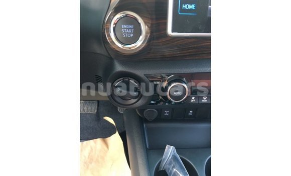 Buy Import Toyota Hilux White Car in Import - Dubai in Malampa Buy Import Toyota Hilux White Car in Import - Dubai in Malampa