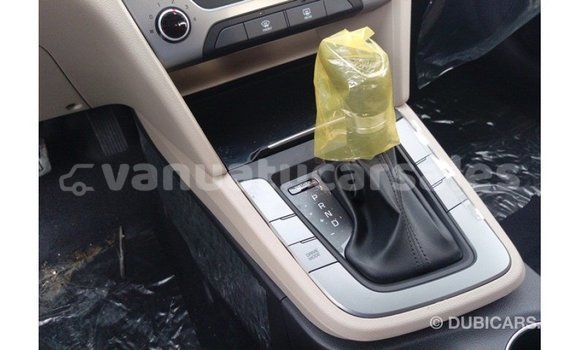 Buy Import Hyundai Elantra White Car in Import - Dubai in Malampa Buy Import Hyundai Elantra White Car in Import - Dubai in Malampa