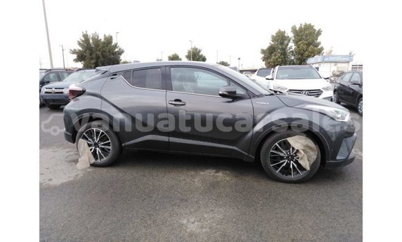 Acheter Import Voiture Toyota C-HR Autre à Import - Dubai, Malampa Acheter Import Voiture Toyota C-HR Autre à Import - Dubai, Malampa
