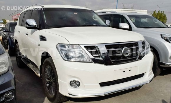 Acheter Import Voiture Nissan Patrol Blanc à Import - Dubai, Malampa Acheter Import Voiture Nissan Patrol Blanc à Import - Dubai, Malampa