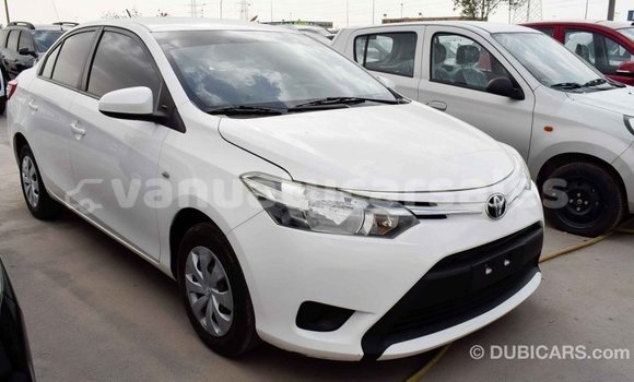 Acheter Import Voiture Toyota Yaris Blanc à Import - Dubai, Malampa Acheter Import Voiture Toyota Yaris Blanc à Import - Dubai, Malampa