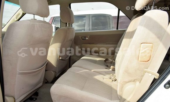 Acheter Import Voiture Toyota Fortuner Blanc à Import - Dubai, Malampa Acheter Import Voiture Toyota Fortuner Blanc à Import - Dubai, Malampa