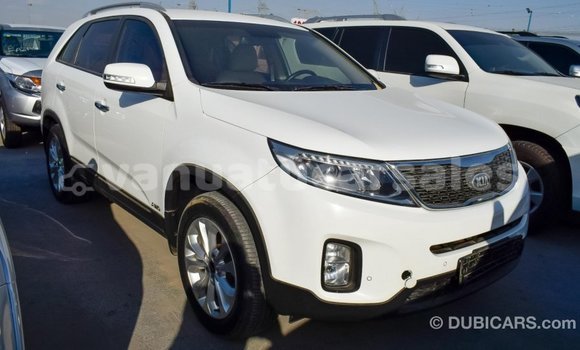 Acheter Import Voiture Kia Sorento Blanc à Import - Dubai, Malampa Acheter Import Voiture Kia Sorento Blanc à Import - Dubai, Malampa
