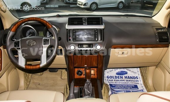 Acheter Import Voiture Toyota Prado Blanc à Import - Dubai, Malampa Acheter Import Voiture Toyota Prado Blanc à Import - Dubai, Malampa
