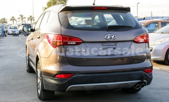 Acheter Import Voiture Hyundai Santa Fe Marron à Import - Dubai, Malampa Acheter Import Voiture Hyundai Santa Fe Marron à Import - Dubai, Malampa