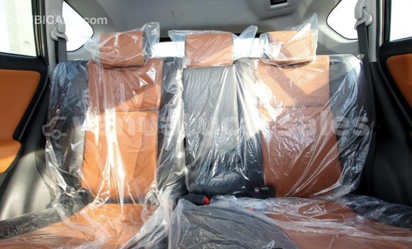 Acheter Import Voiture Toyota RAV4 Noir à Import - Dubai, Malampa Acheter Import Voiture Toyota RAV4 Noir à Import - Dubai, Malampa