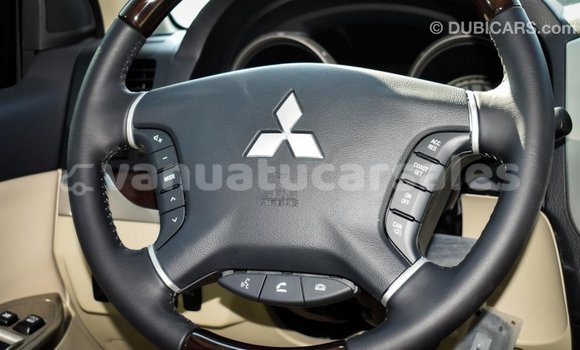 Acheter Import Voiture Mitsubishi Pajero Autre à Import - Dubai, Malampa Acheter Import Voiture Mitsubishi Pajero Autre à Import - Dubai, Malampa
