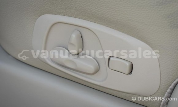 Acheter Import Voiture Mitsubishi Pajero Blanc à Import - Dubai, Malampa Acheter Import Voiture Mitsubishi Pajero Blanc à Import - Dubai, Malampa