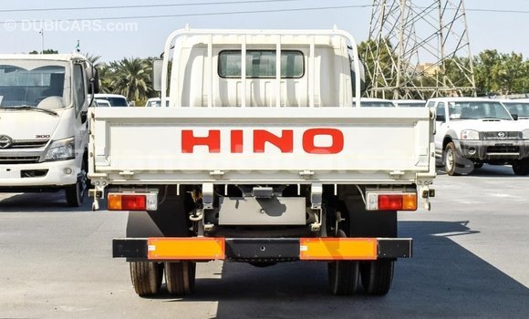 Acheter Import Utilitaire Hino 300 Series Blanc à Import - Dubai, Malampa Acheter Import Utilitaire Hino 300 Series Blanc à Import - Dubai, Malampa