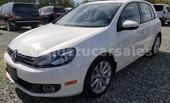 Acheter Import Voiture Volkswagen Golf Blanc à Burumba, Shefa
