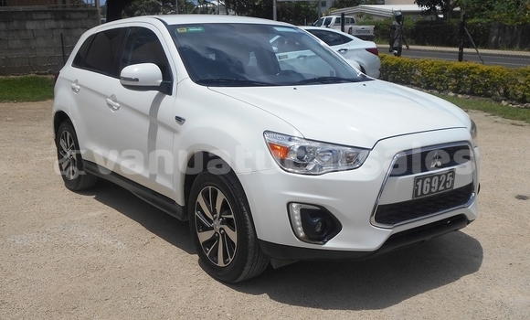 Acheter Occasion Voiture Mitsubishi ASX Blanc à Port Vila, Shefa