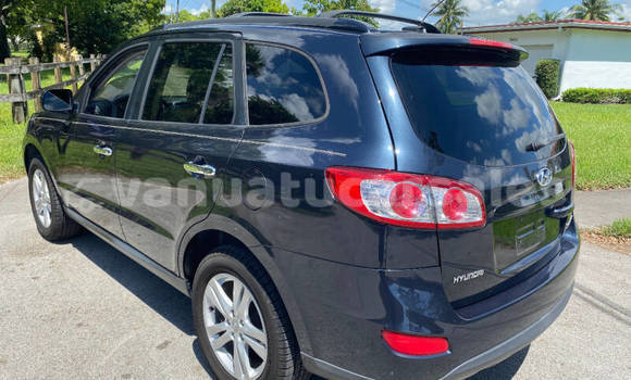 Buy Used Hyundai Santa Fe Blue Car in Luganville in Sanma Buy Used Hyundai Santa Fe Blue Car in Luganville in Sanma