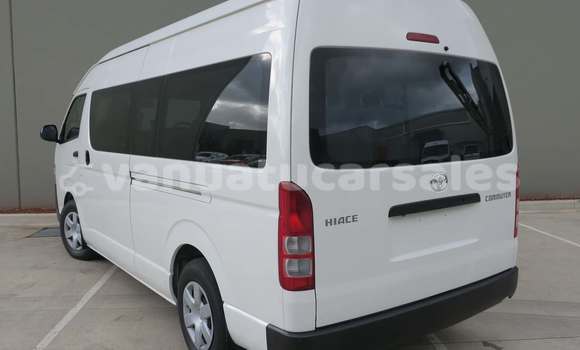 Buy Used Toyota Hiace White Car in Port Vila in Shefa Buy Used Toyota Hiace White Car in Port Vila in Shefa