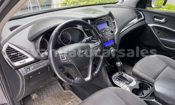 Buy Used Hyundai Santa Fe Blue Car in Port Vila in Shefa Buy Used Hyundai Santa Fe Blue Car in Port Vila in Shefa