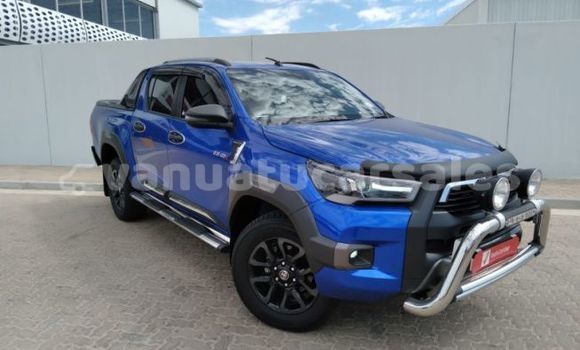 Buy Used Toyota Hilux Blue Car in Lolowaï in Penama Buy Used Toyota Hilux Blue Car in Lolowaï in Penama