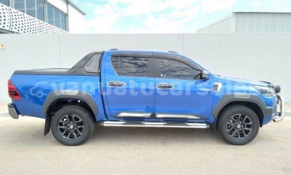 Buy Used Toyota Hilux Blue Car in Lolowaï in Penama Buy Used Toyota Hilux Blue Car in Lolowaï in Penama