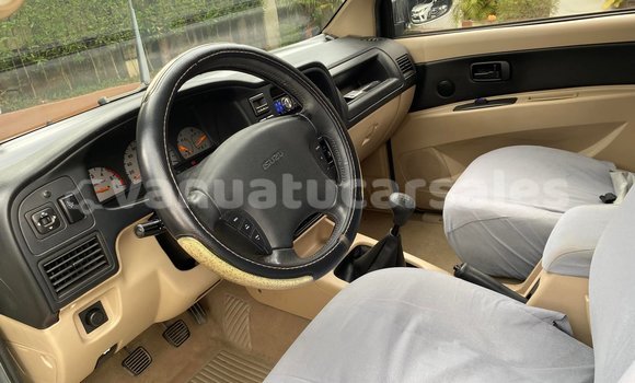 Buy Used Isuzu V-Cross 4x4 Green Car in Aore in Sanma Buy Used Isuzu V-Cross 4x4 Green Car in Aore in Sanma