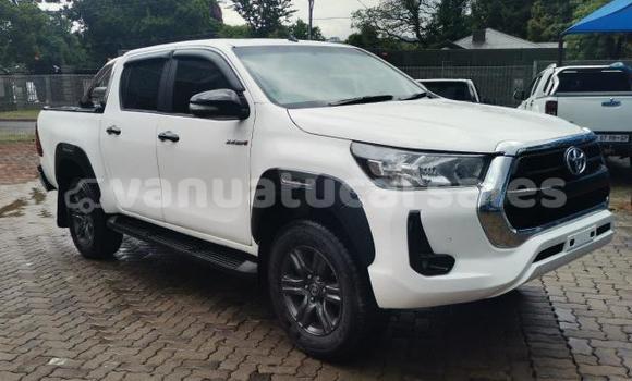 Acheter Occasion Utilitaire Toyota HiAce Blanc à Port Vila, Shefa Acheter Occasion Utilitaire Toyota HiAce Blanc à Port Vila, Shefa