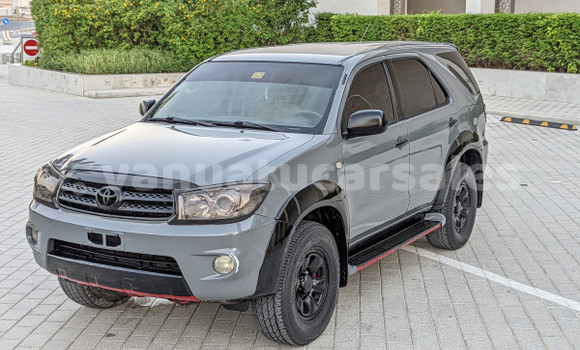 Acheter Occasion Voiture Toyota Fortuner Noir à Port Olry, Sanma Acheter Occasion Voiture Toyota Fortuner Noir à Port Olry, Sanma
